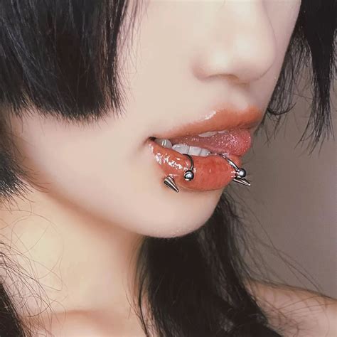 lip piercing snake bites|Snake Bites Piercing: Guide & Images